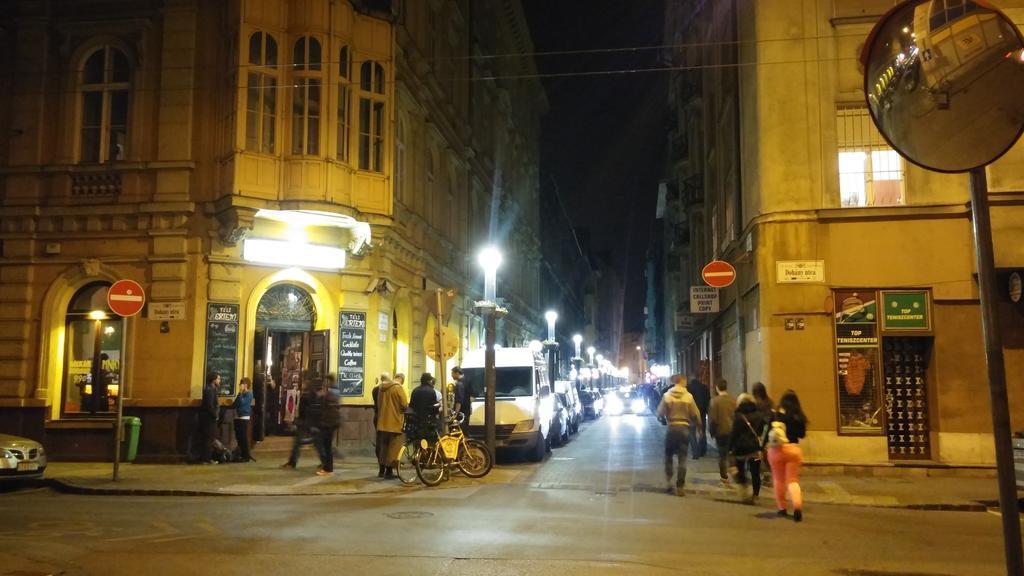 Sleepover City Center Apartment Budapest Ruang foto